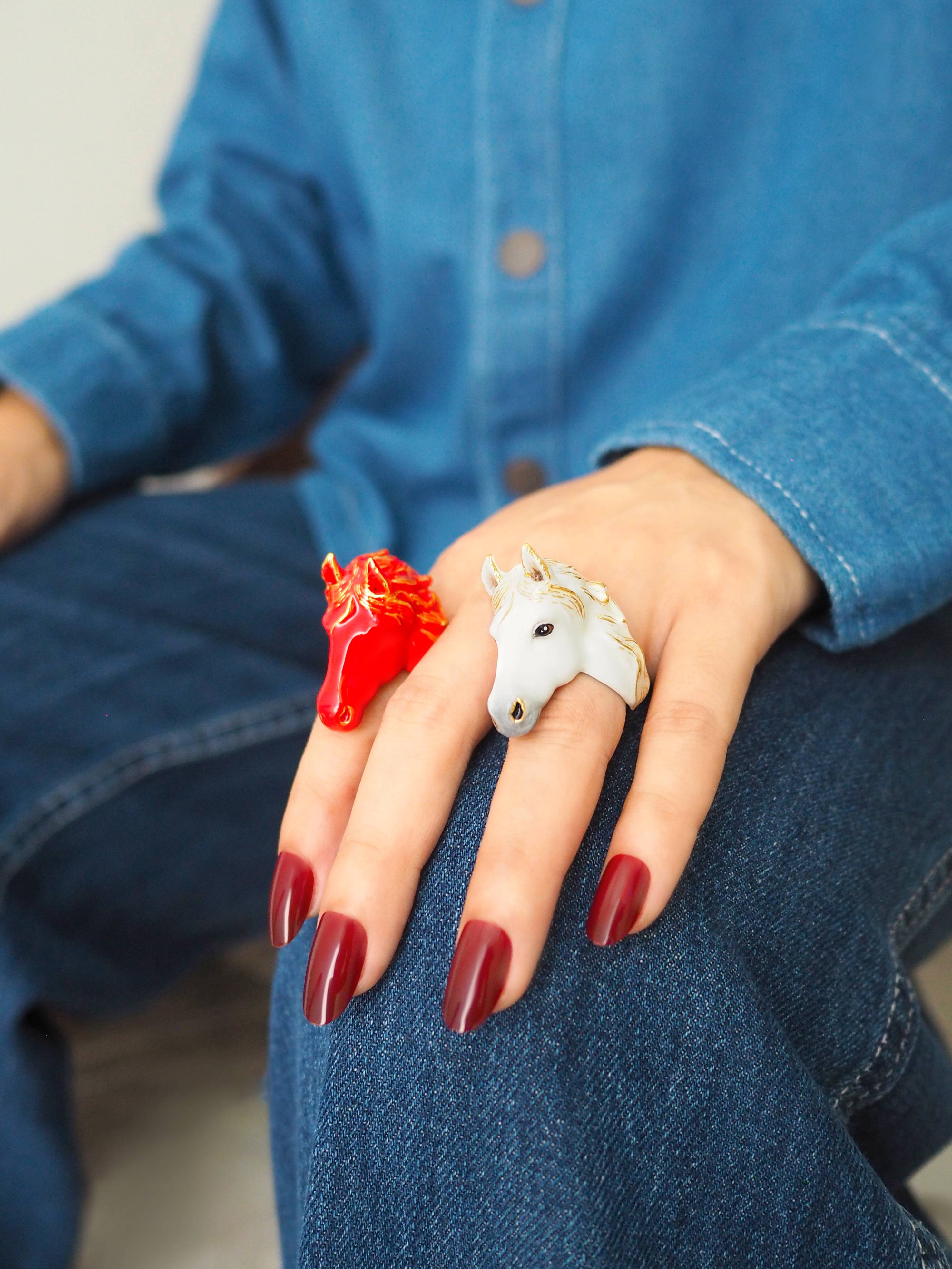 Horse Ring Red | Horse