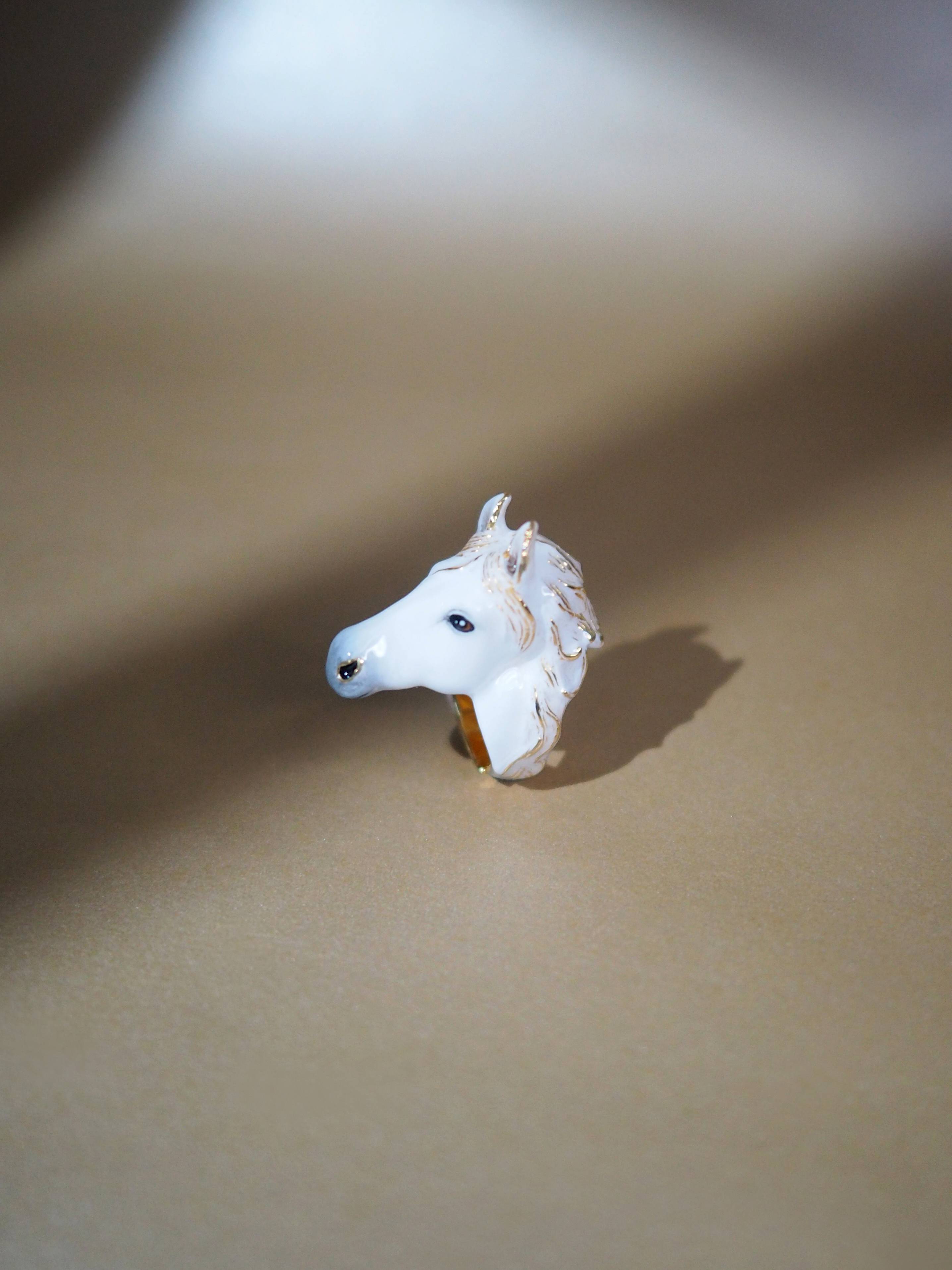 Horse Ring White | Horse