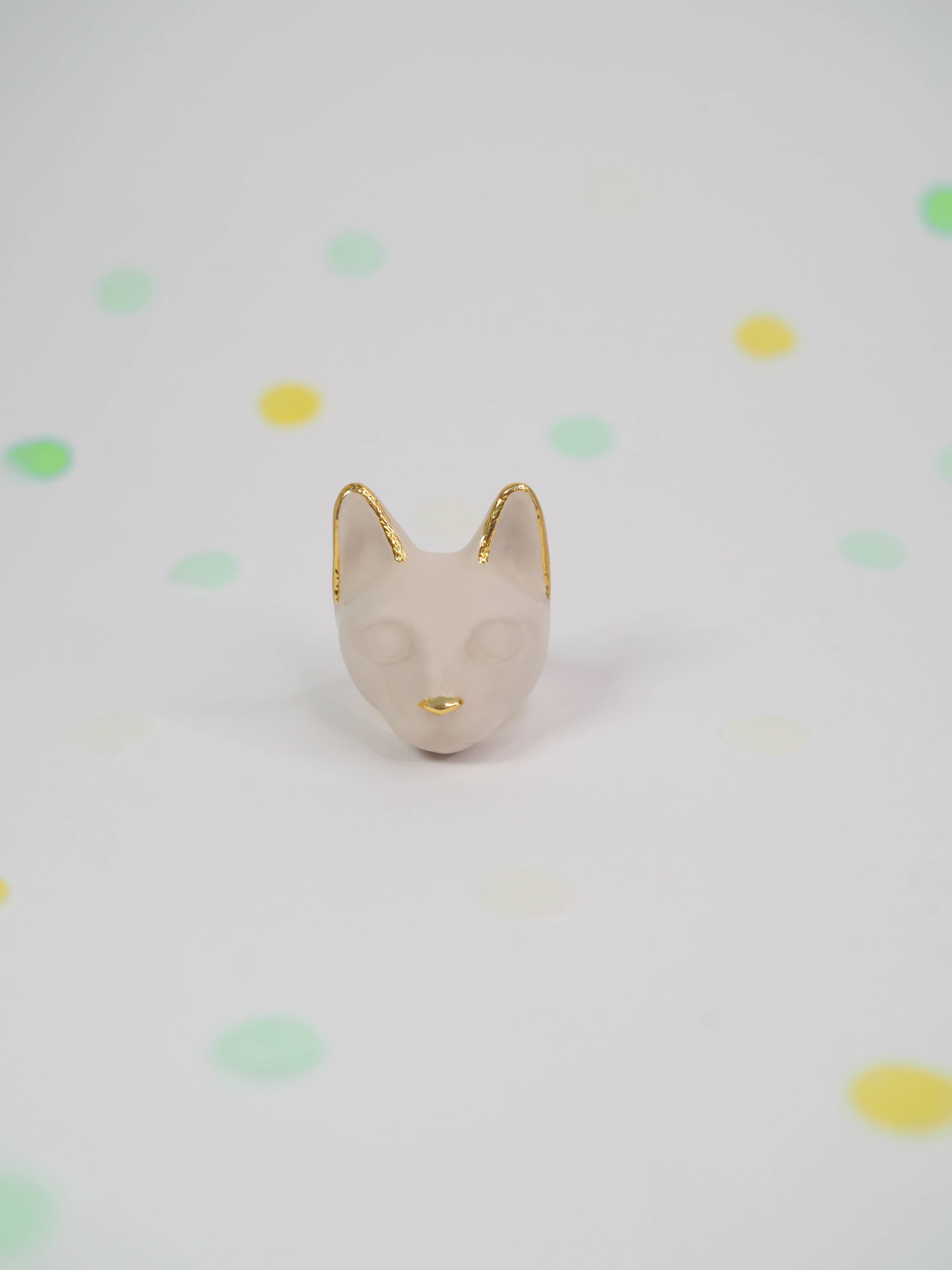 Mono Gentle Smoke Cat Ring | MaewMarch