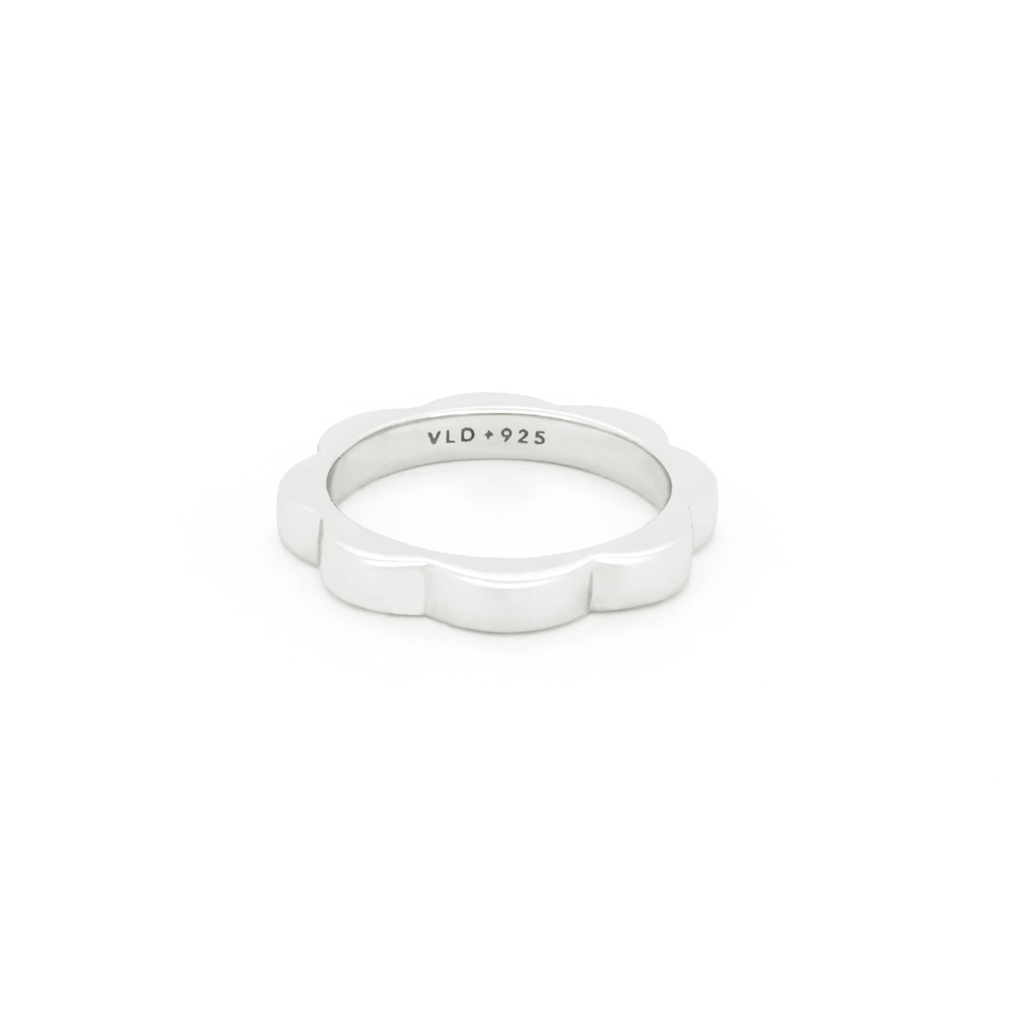Bloom Bold Ring Silver or Gold | Everyday: Happy