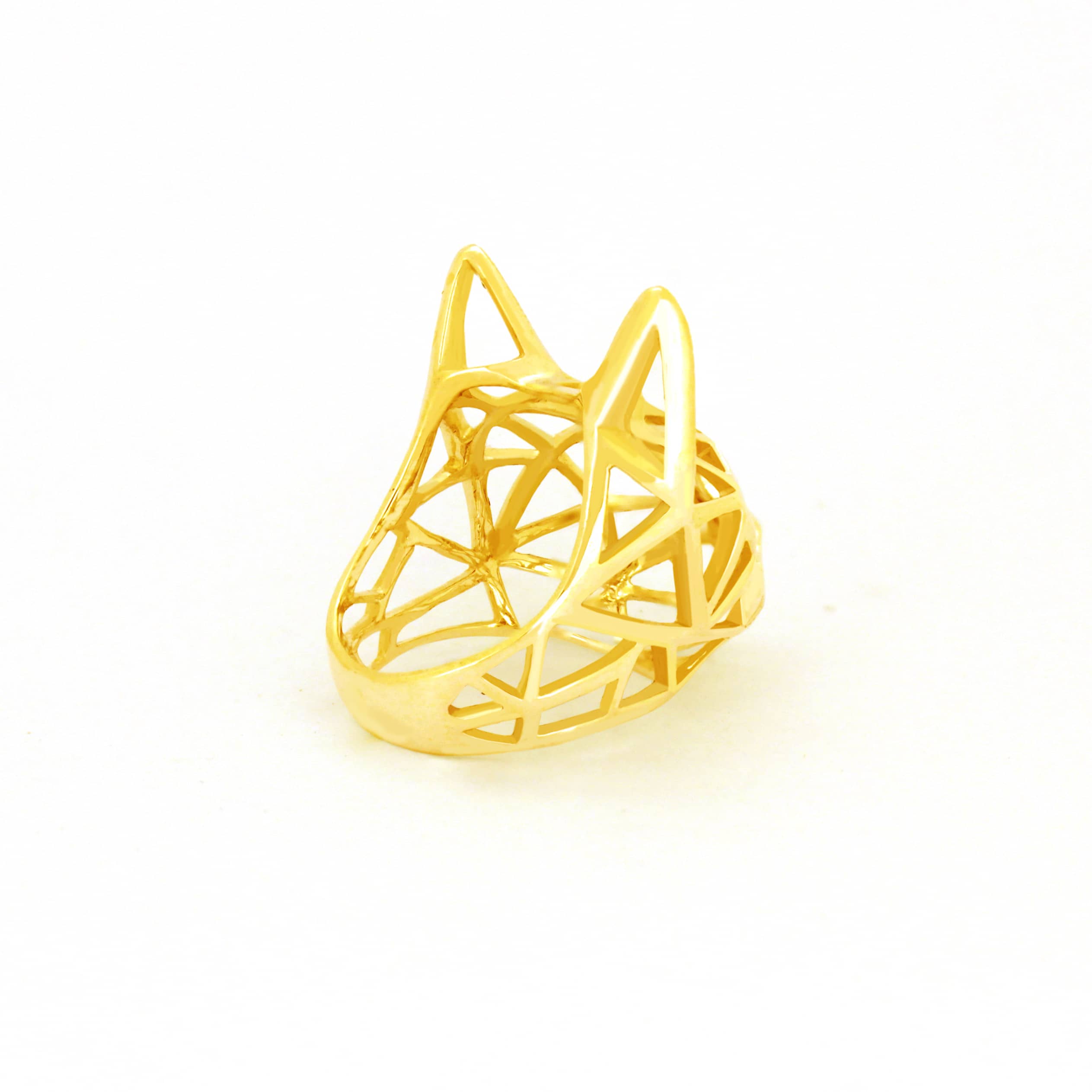 Unique cat-shaped ring with a modern design in gold.