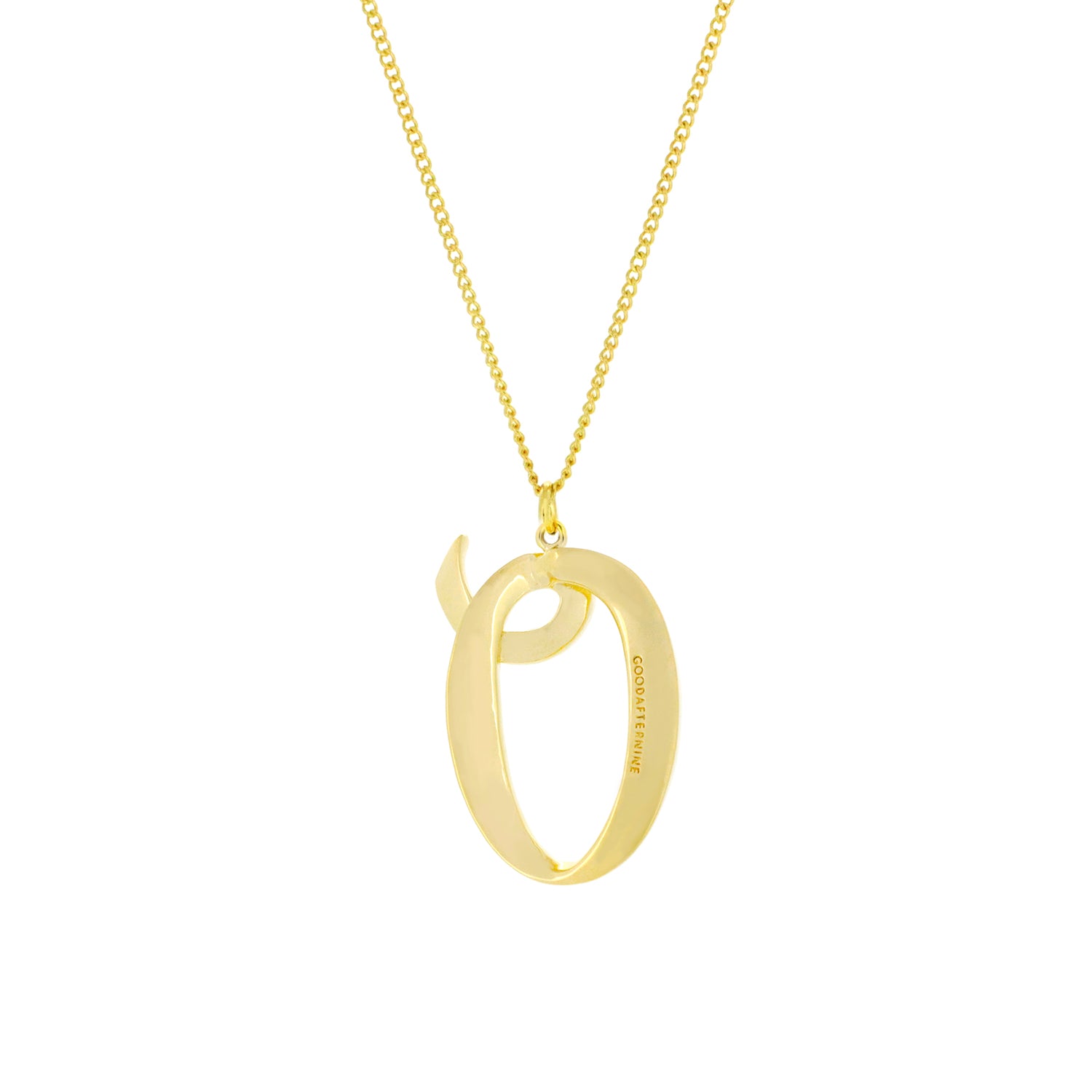 Elegant gold plating initial necklace featuring a stylish 'O' pendant.