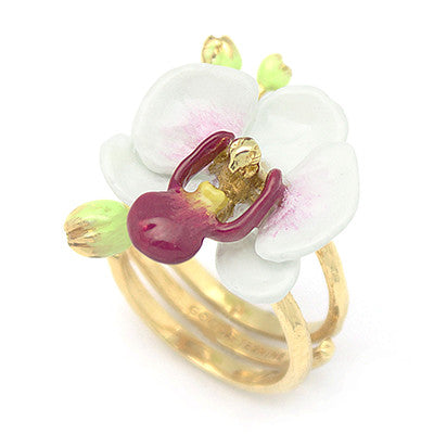 Beautifully crafted gold ring featuring a white phalaen design with intricate details.