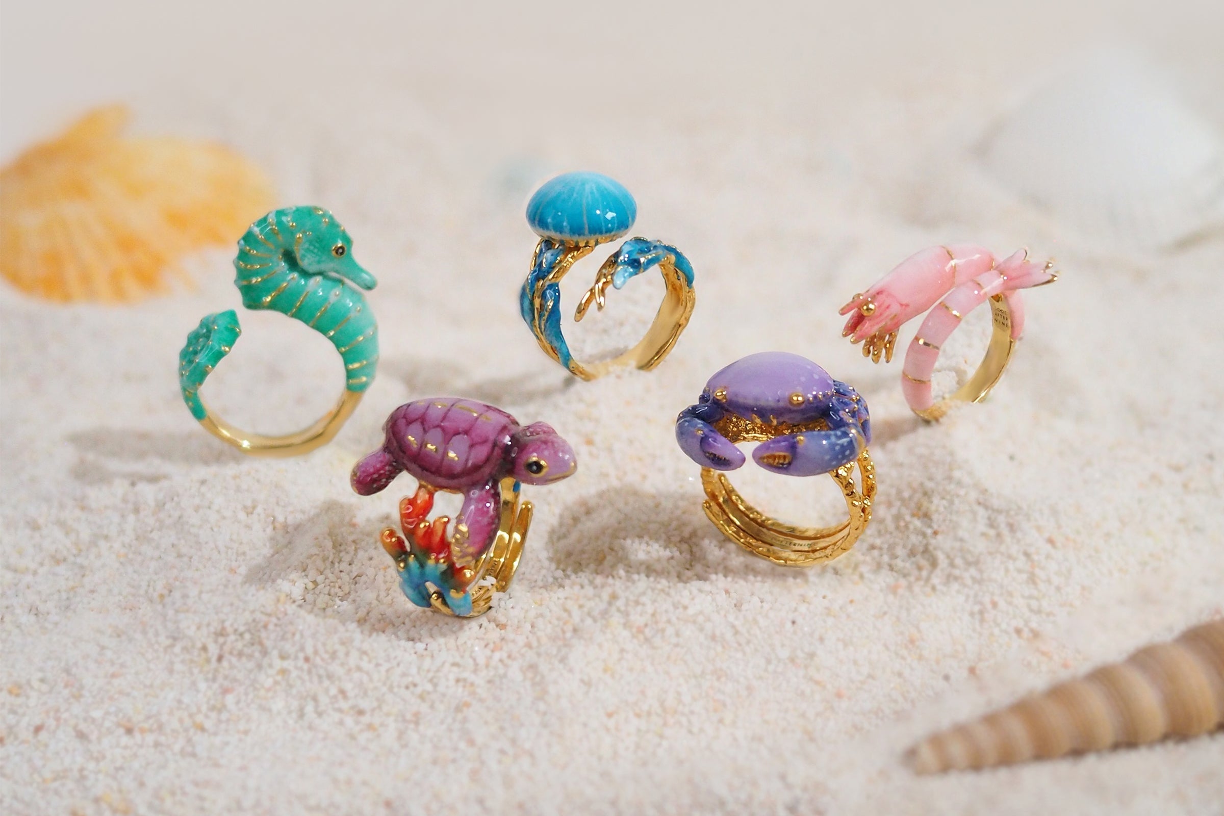 What to Wear This Summer 2026: Enamel Jewelry & Trends Everyone's Talking About