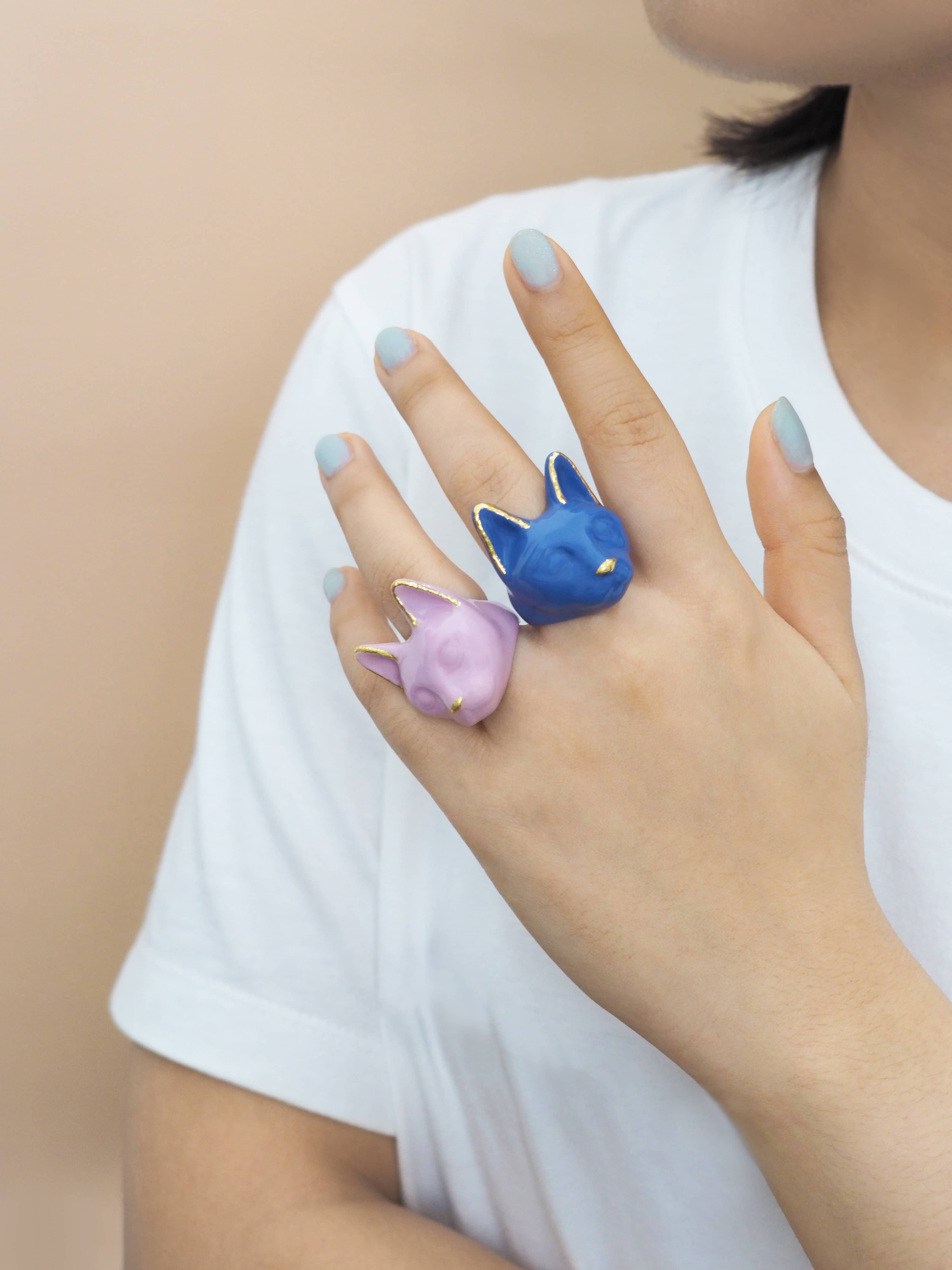 Dusking Magenta Cat Ring  | MaewMarch
