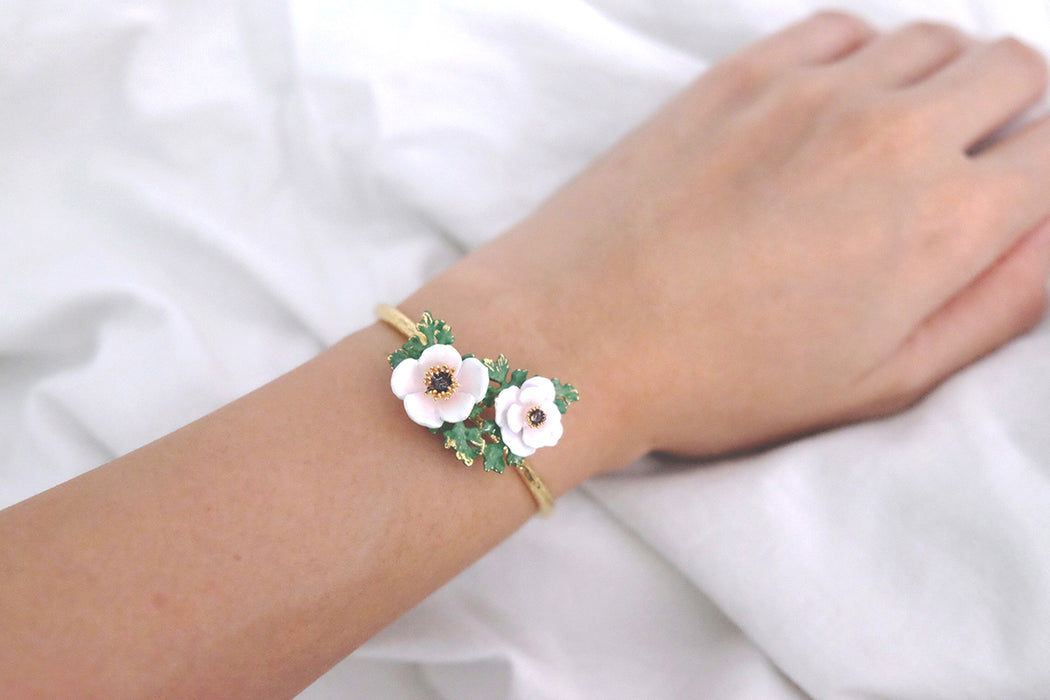 Anemone White Bangle