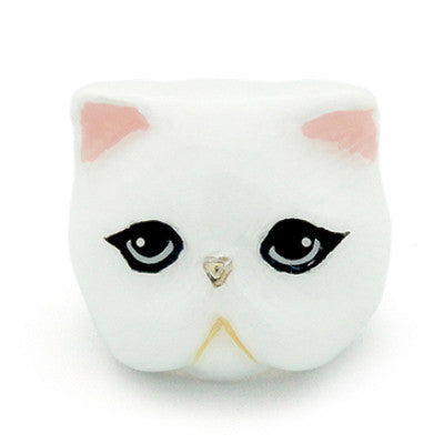 Jumpee White Persian Cat Ring