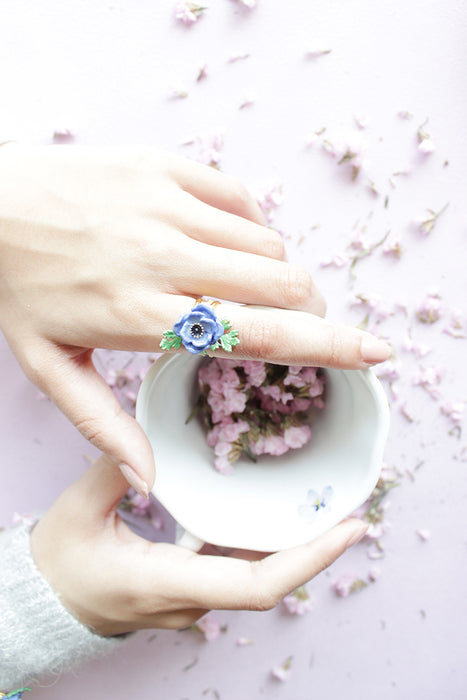 Anemone Ring Violet