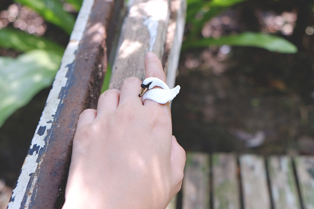 Swan Ring | Ballerine Bird