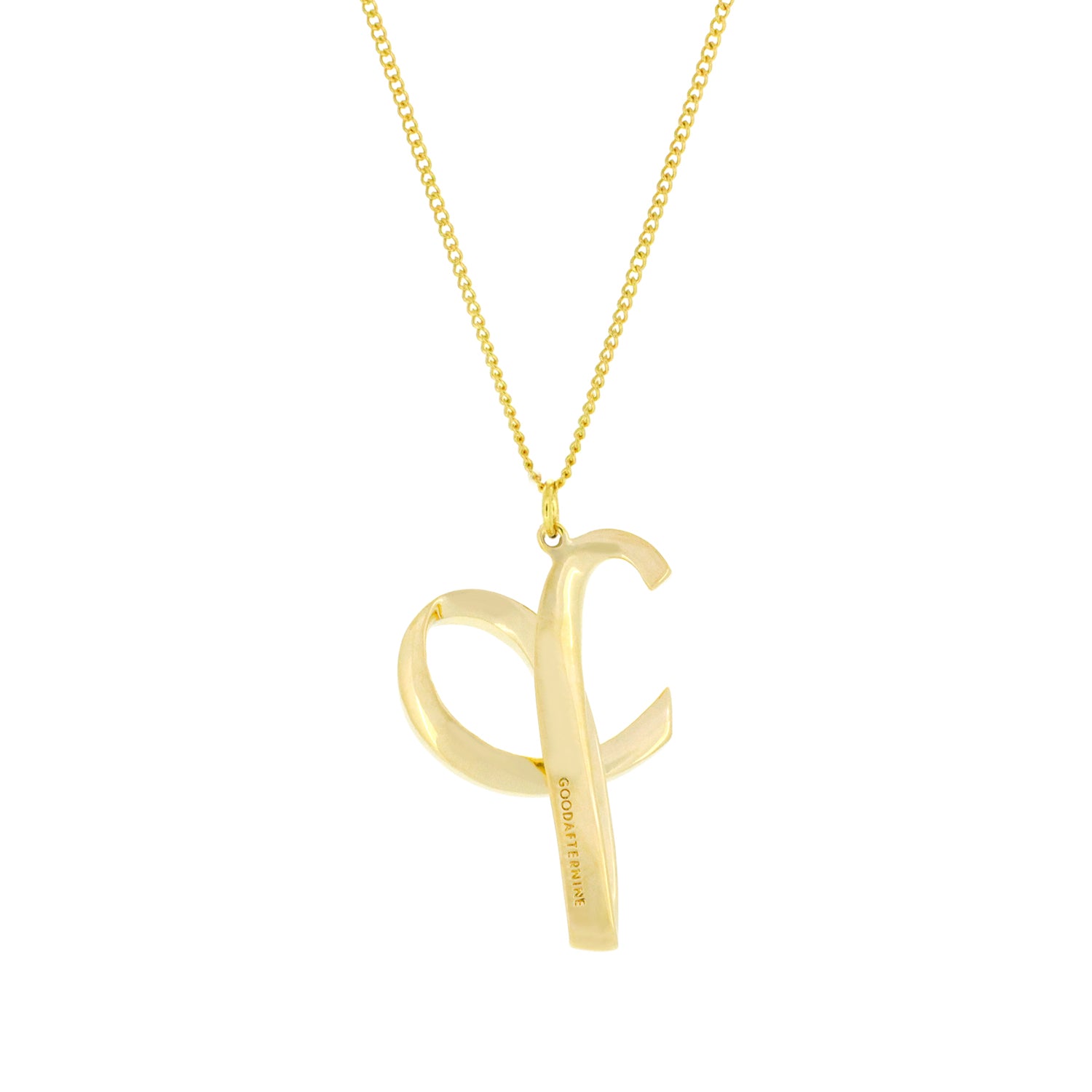 Elegant gold plating initial necklace featuring a stylish 'P' pendant.