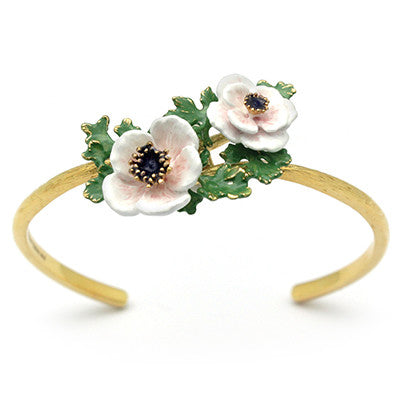 Spring-inspired bangle adorned with beautiful light pink, white flowers design.