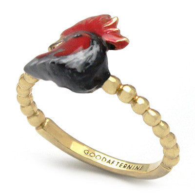 Beautiful rooster ring with intricate detailing, inspired by the Chinese zodiac sign.