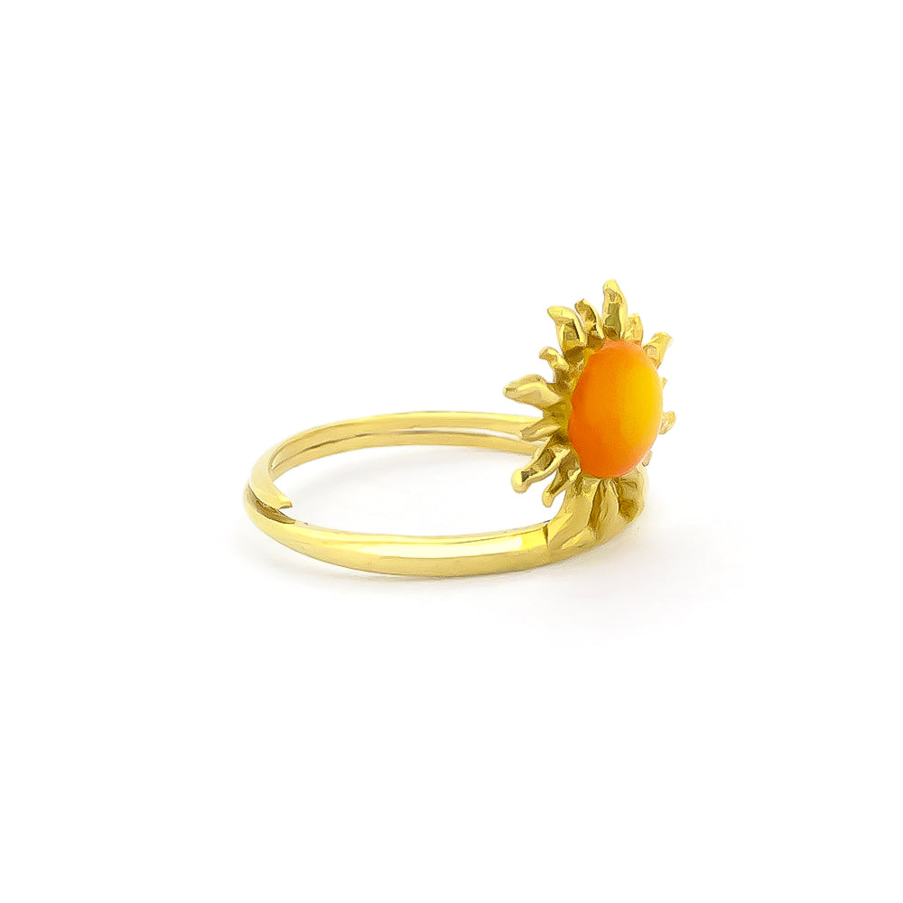 Yellow sunshine ring with a vibrant sun design